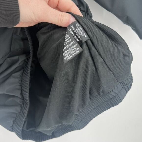 FJ FootJoy DryJoys Mens Black Short Sleeve 1/2 Zip Windbreaker Jacket Size Large - Picture 9 of 12